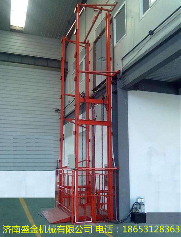 外圍護欄導(dǎo)軌式升降機的優(yōu)點(圖3) \